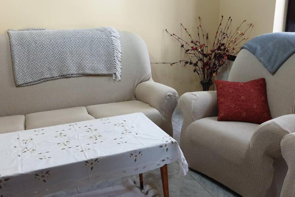 Casa Del Cuetu. Traditional In Asturias Holiday home *