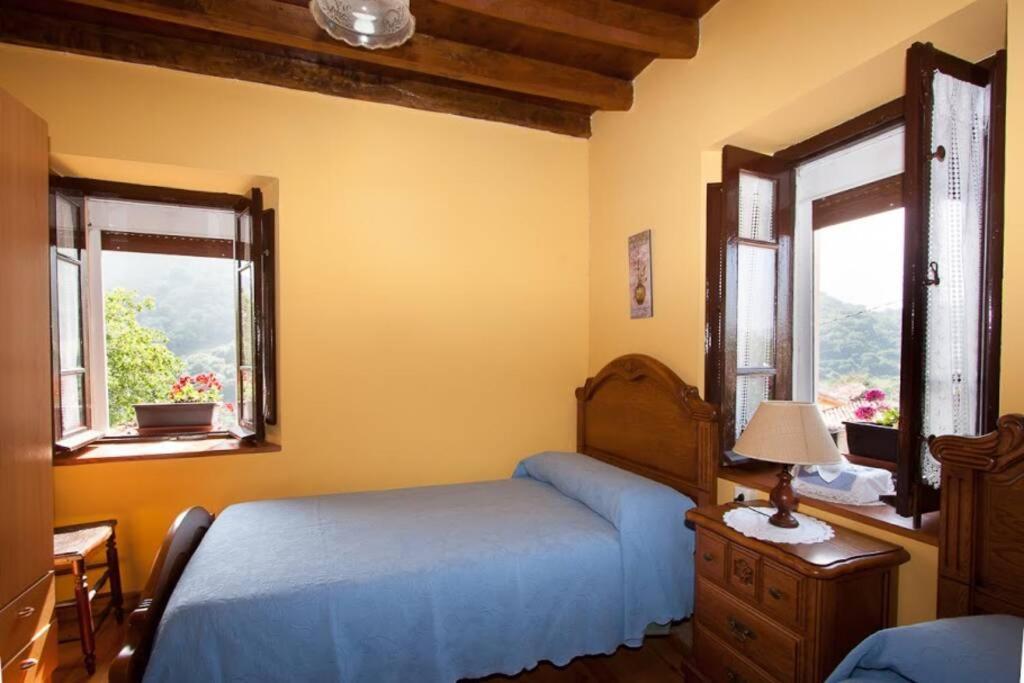 Casa Del Cuetu. Traditional In Asturias Holiday home *